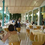 Hotell Tropical
