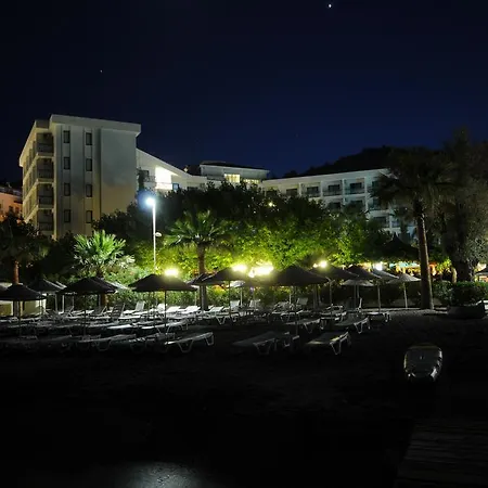 Tropical Hotell