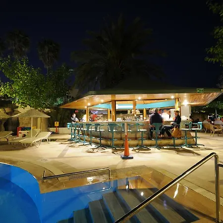 Tropical Hotell 4*