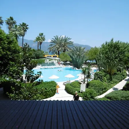 Tropical 4*
