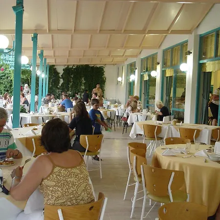 Hotel Tropical