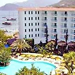 Tropical 4*