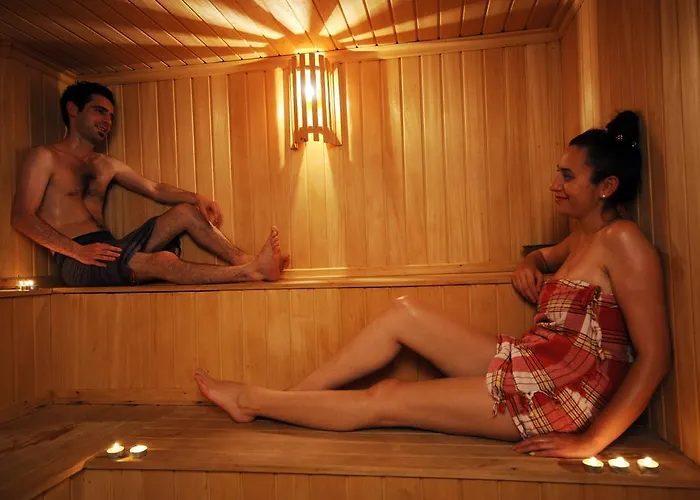 Tropical ホテル マルマリス