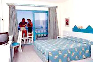 Tropical ホテル 4*