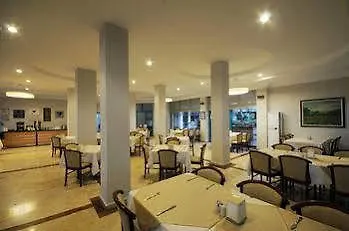 Tropical 马尔马里斯